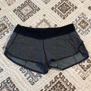 Lululemon LR Speed shorts, size 8